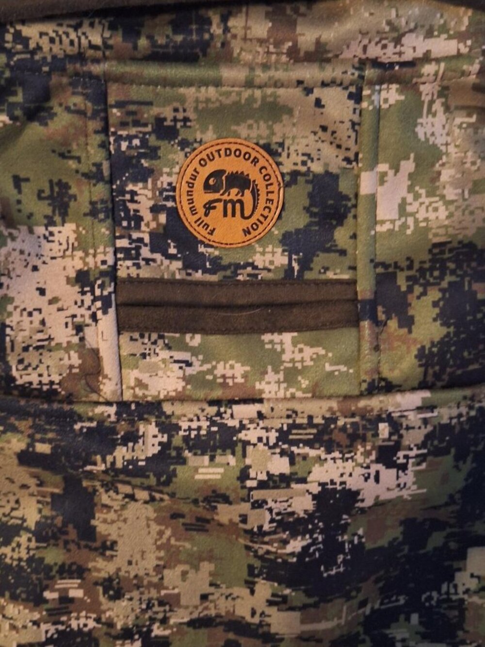 Mundur Hunting Reversible Fleece Vest |NWT |Small Brown/Camo| Windproof - Picture 6 of 9